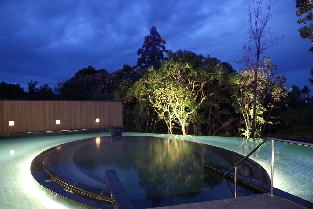 Shirahama Coganoi Resort & Spa Экстерьер фото
